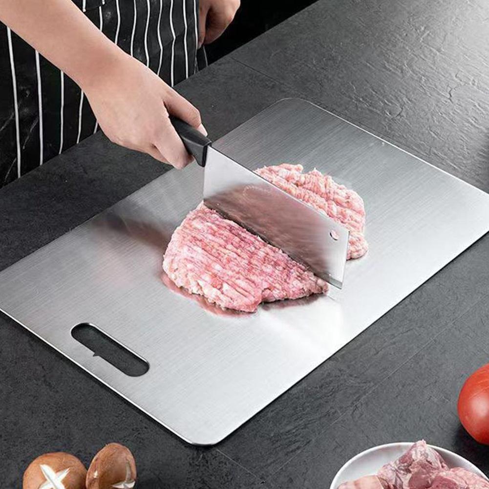 Bamboo Cutting Board - เขียงสแตนเลสหนาพิเศษ ป้องกันแบคทีเรียและเชื้อรา เขียงสำหรับใช้ในครัวเรือน เขียงนวดแป้ง 2026